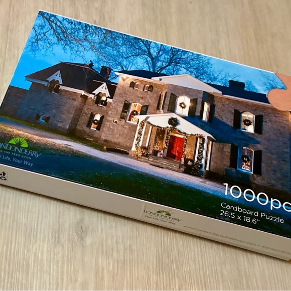 Londonderry Christmas Puzzle 1000-Piece Holiday Scene – Fun & Festive - Picture 13 of 13